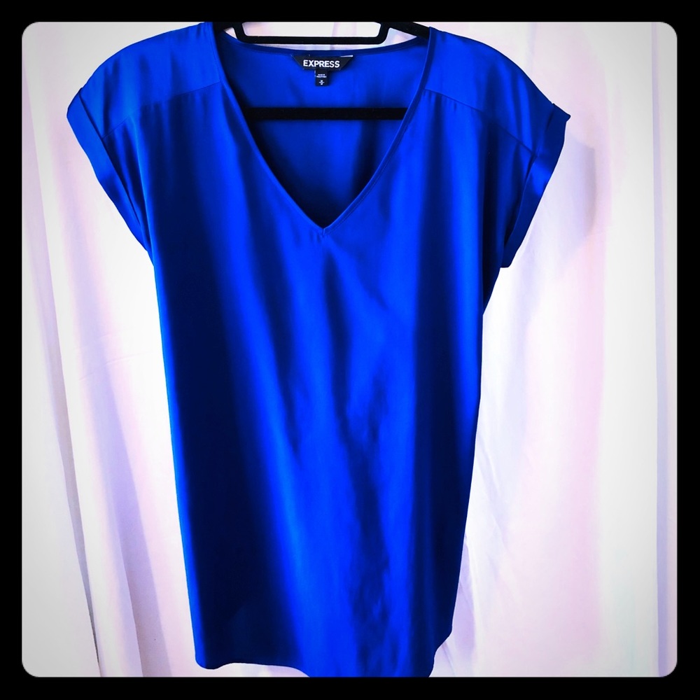 Express V Neck size M